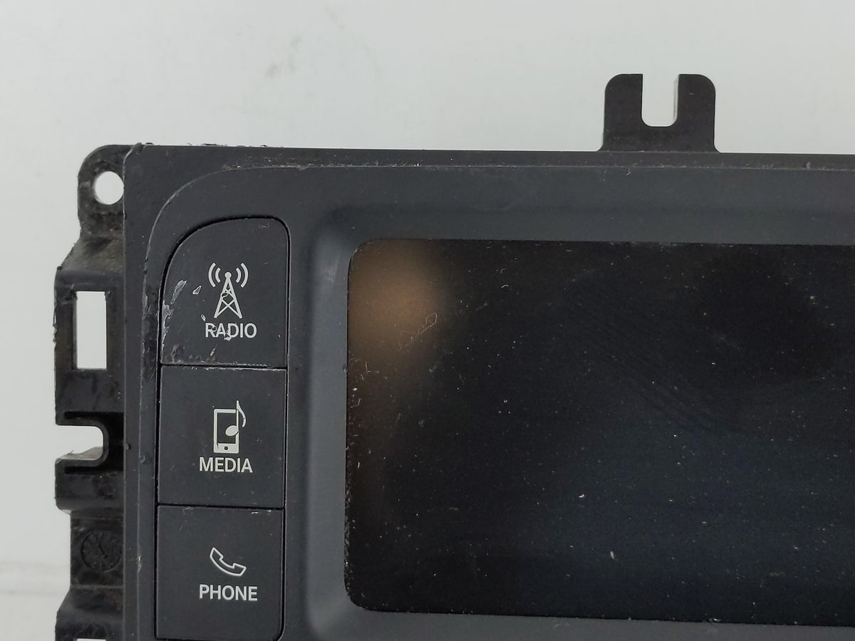 2018 Jeep Compass Radio AM FM Cd Player Receiver Replacement P/N:P68292817AJ OEM Used Auto Parts - Oemusedautoparts1.com