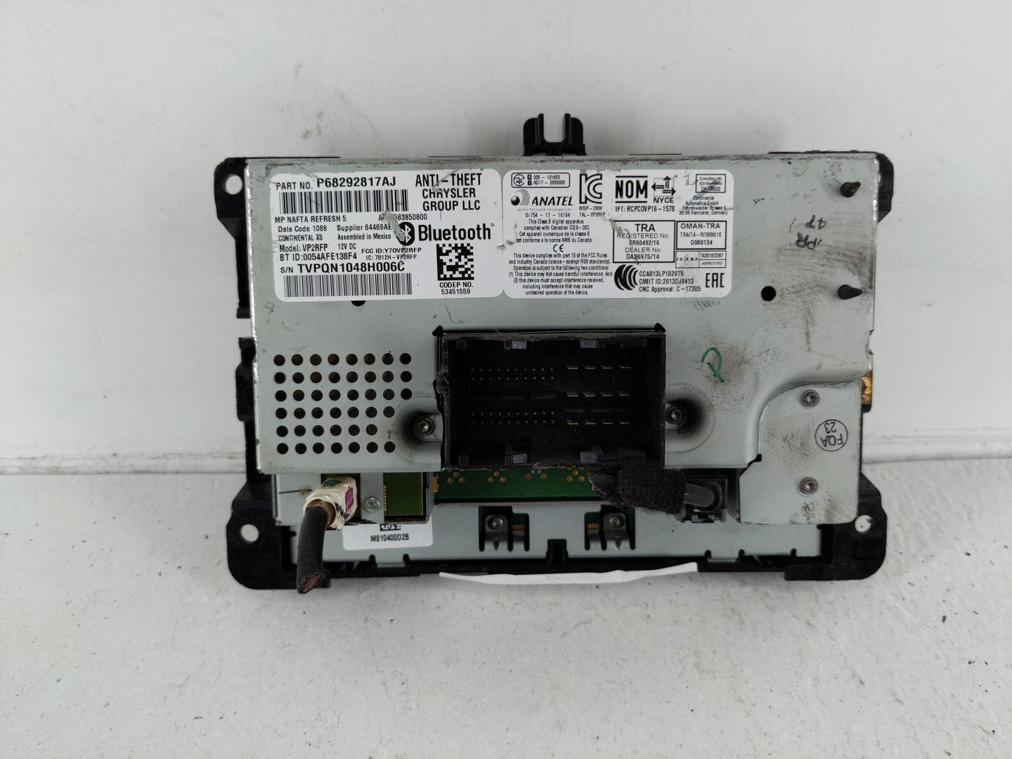 2018 Jeep Compass Radio AM FM Cd Player Receiver Replacement P/N:P68292817AJ Fits OEM Used Auto Parts - Oemusedautoparts1.co