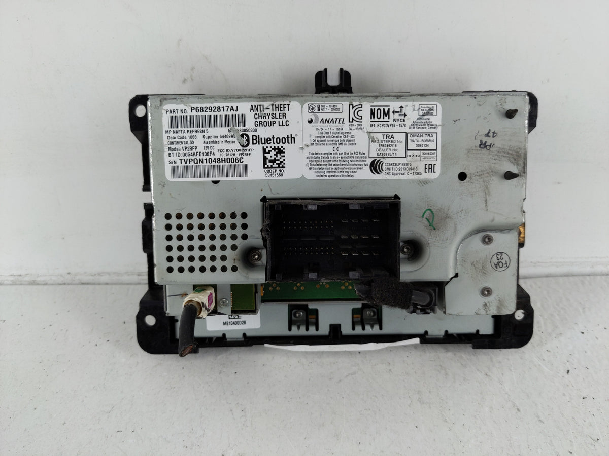 2018 Jeep Compass Radio AM FM Cd Player Receiver Replacement P/N:P68292817AJ OEM Used Auto Parts - Oemusedautoparts1.com