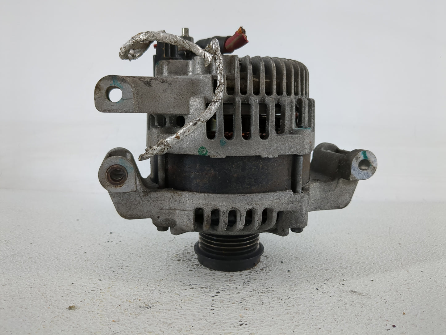 2017-2022 Jeep Compass Alternator Replacement Generator Charging Assembly Engine OEM P/N:56029624AB Fits OEM Used Auto Parts