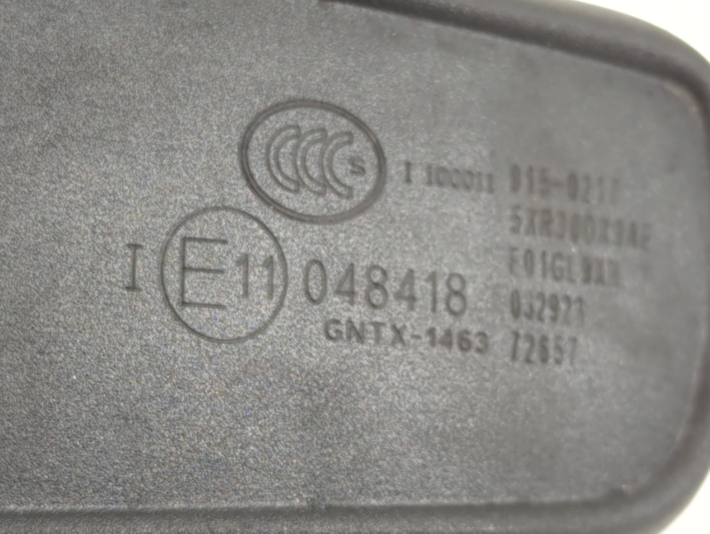 2018 Jeep Compass Interior Rear View Mirror Replacement OEM P/N:E11048418 Fits OEM Used Auto Parts - Oemusedautoparts1.com