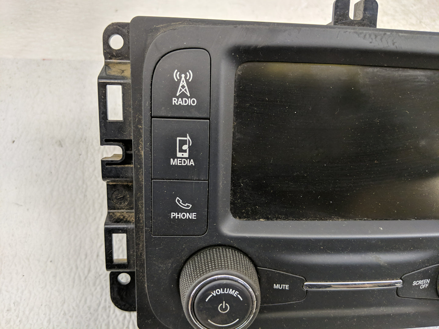 2018 Jeep Compass Radio AM FM Cd Player Receiver Replacement Fits OEM Used Auto Parts - Oemusedautoparts1.com