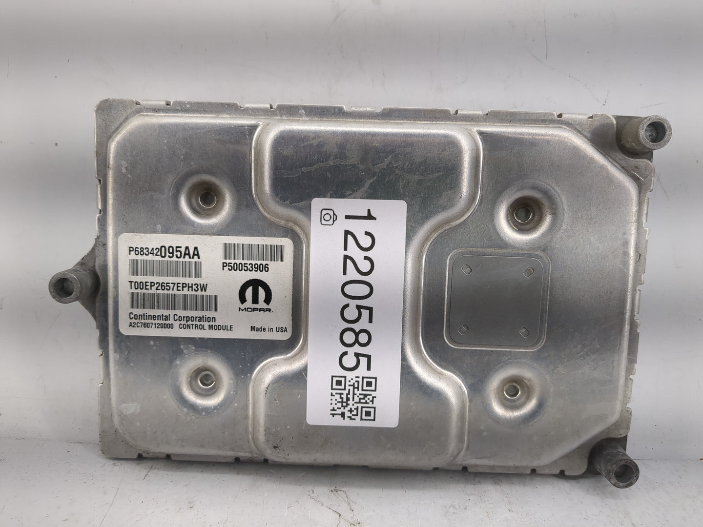 2018 Jeep Compass PCM Engine Control Computer ECU ECM PCU OEM P/N:P50053906 P68342095AA Fits OEM Used Auto Parts - Oemusedau