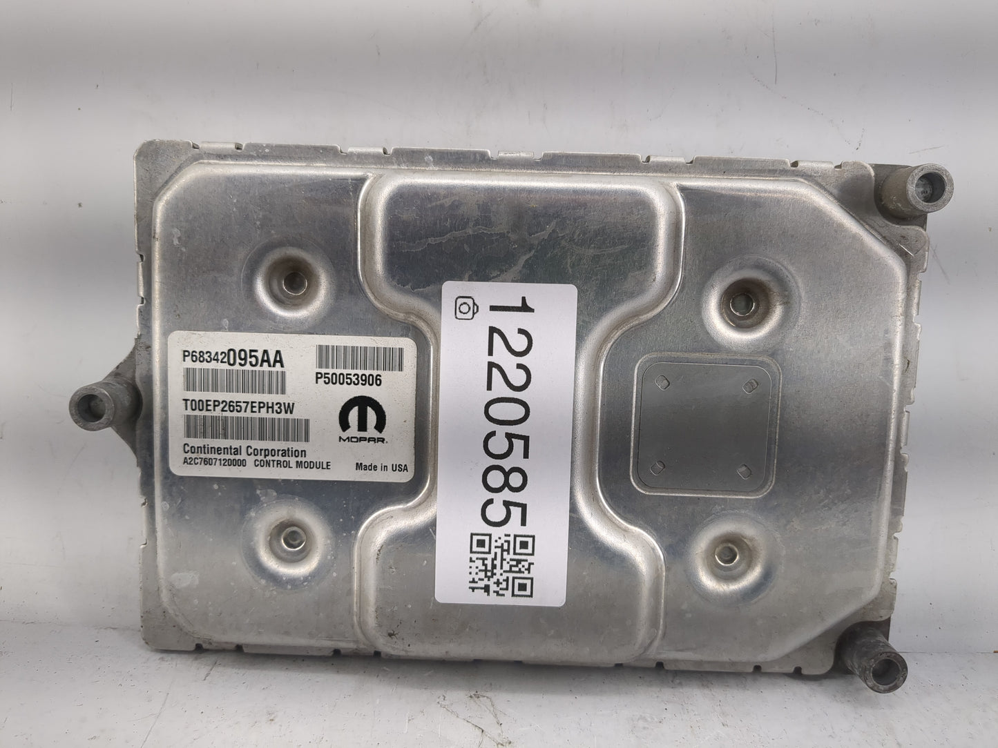 2018 Jeep Compass PCM Engine Control Computer ECU ECM PCU OEM P/N:P50053906 P68342095AA Fits OEM Used Auto Parts - Oemusedau