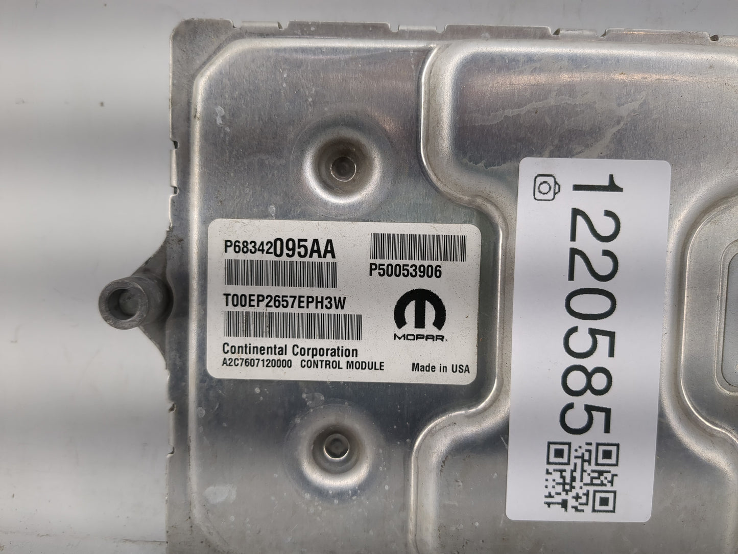 2018 Jeep Compass PCM Engine Control Computer ECU ECM PCU OEM P/N:P50053906 P68342095AA Fits OEM Used Auto Parts - Oemusedau