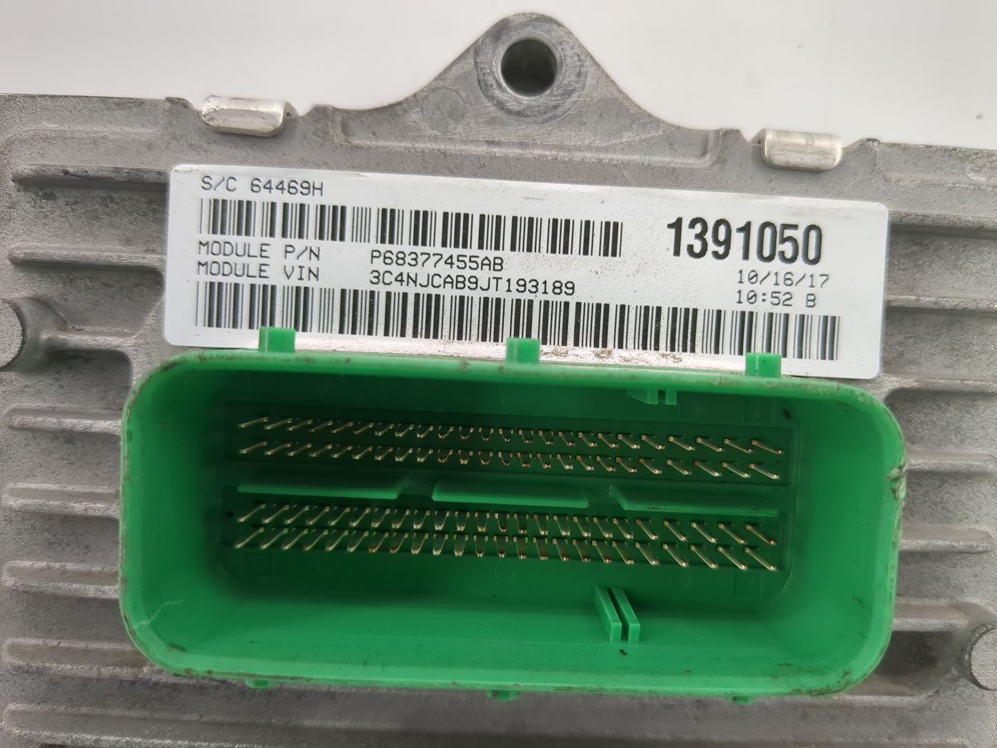 2018 Jeep Compass PCM Engine Control Computer ECU ECM PCU OEM P/N:P50053906 P68342095AA Fits OEM Used Auto Parts - Oemusedau