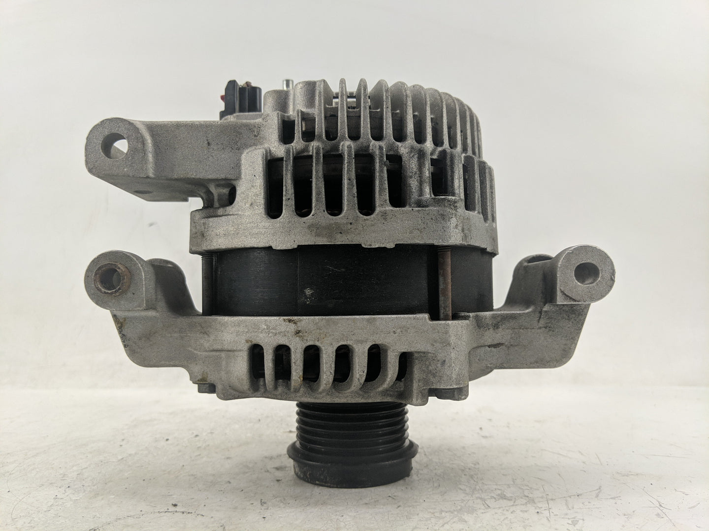 2017-2022 Jeep Compass Alternator Replacement Generator Charging Assembly Engine OEM P/N:56029624AB Fits OEM Used Auto Parts
