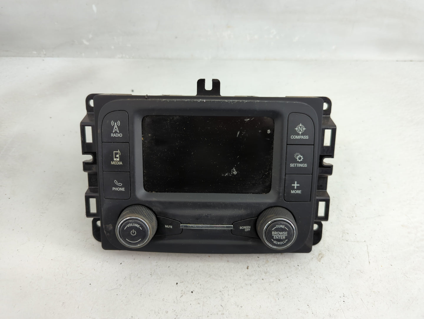 2018 Jeep Compass Radio AM FM Cd Player Receiver Replacement P/N:P68292817AJ Fits OEM Used Auto Parts - Oemusedautoparts1.co