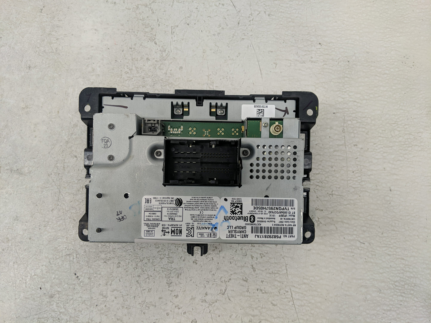 2018 Jeep Compass Radio AM FM Cd Player Receiver Replacement P/N:P68292817AJ Fits OEM Used Auto Parts - Oemusedautoparts1.co