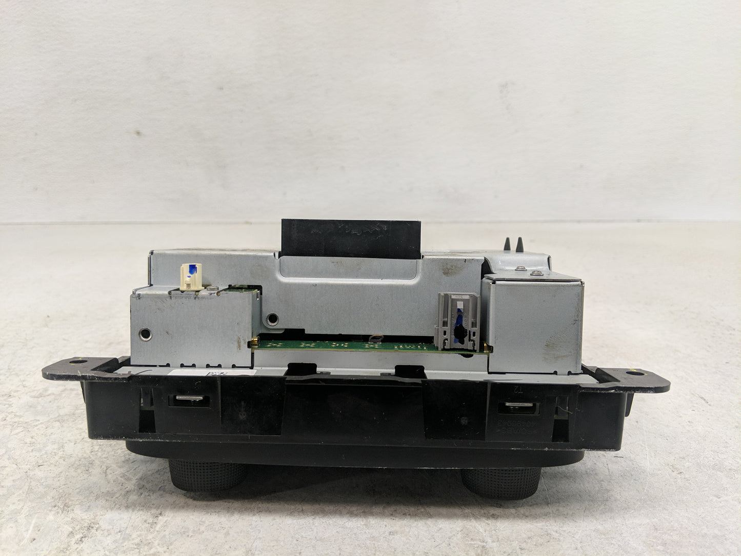 2018 Jeep Compass Radio AM FM Cd Player Receiver Replacement P/N:P68292817AJ Fits OEM Used Auto Parts - Oemusedautoparts1.co