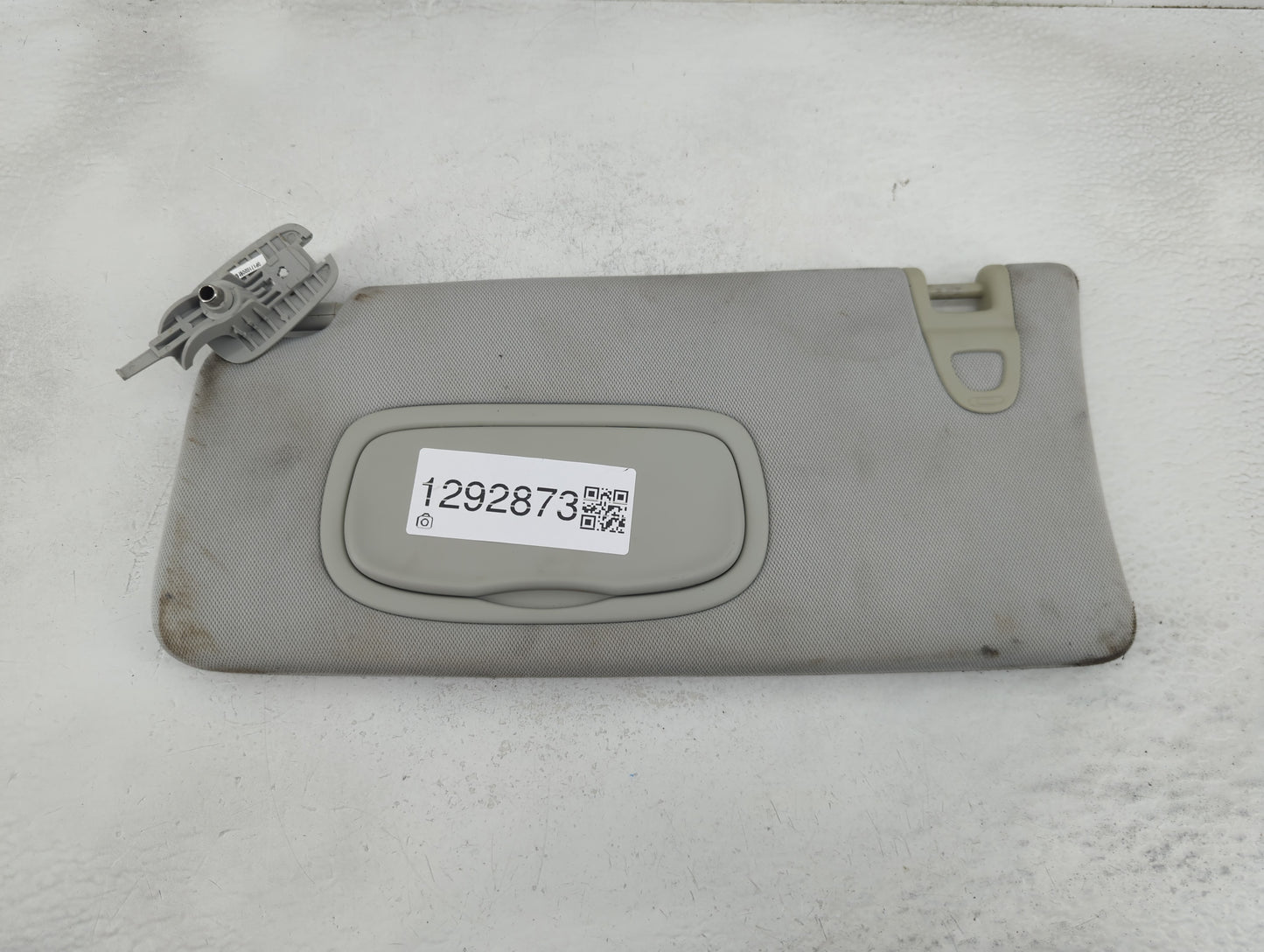 2018 Jeep Compass Sun Visor Shade Replacement Driver Left Mirror Fits OEM Used Auto Parts - Oemusedautoparts1.com