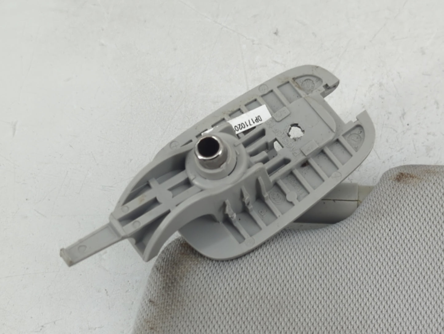 2018 Jeep Compass Sun Visor Shade Replacement Driver Left Mirror Fits OEM Used Auto Parts - Oemusedautoparts1.com
