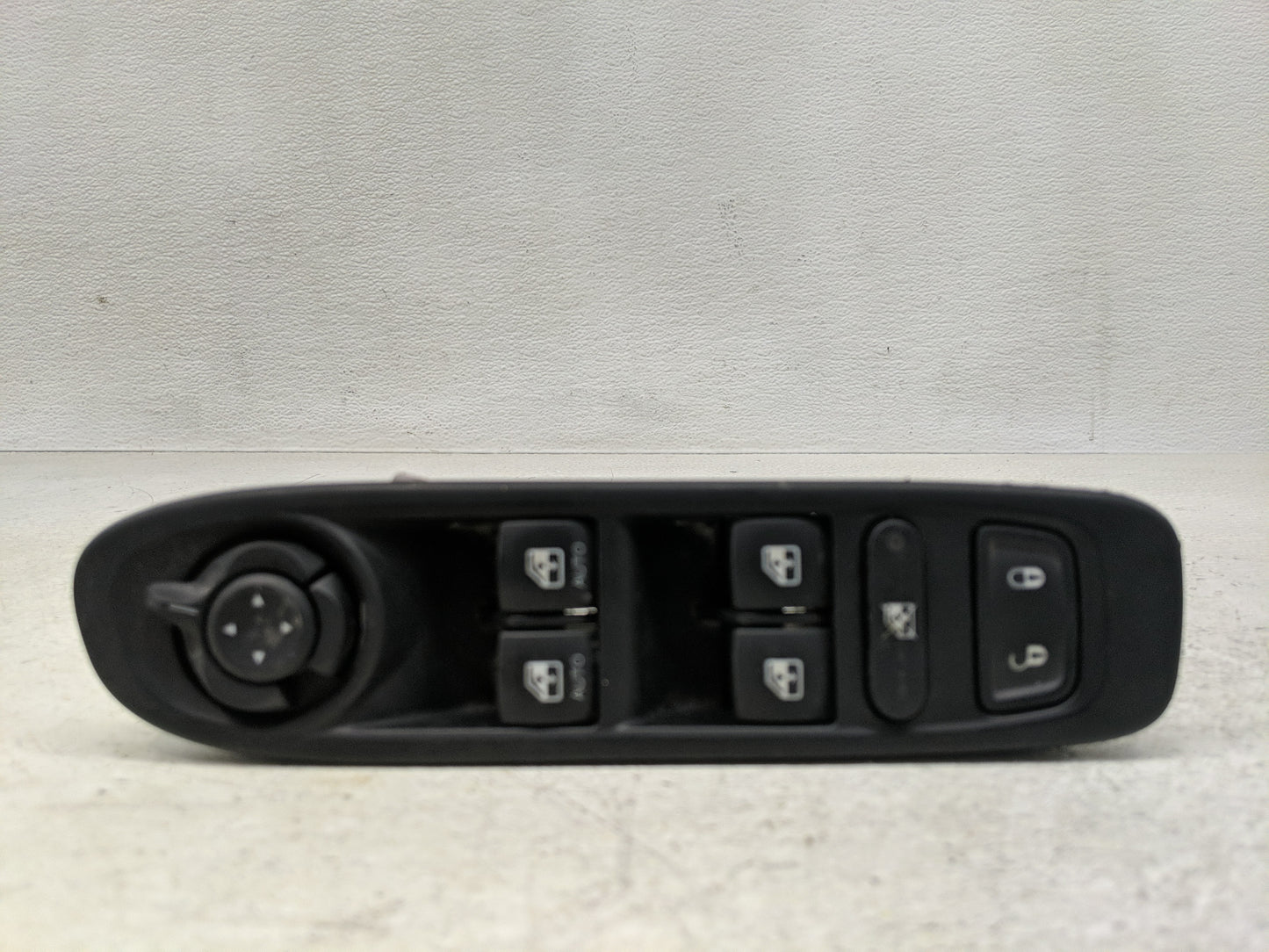 2018 Jeep Compass Master Power Window Switch Replacement Driver Side Left P/N:P6BZ27LXHAA 30171088 Fits OEM Used Auto Parts 
