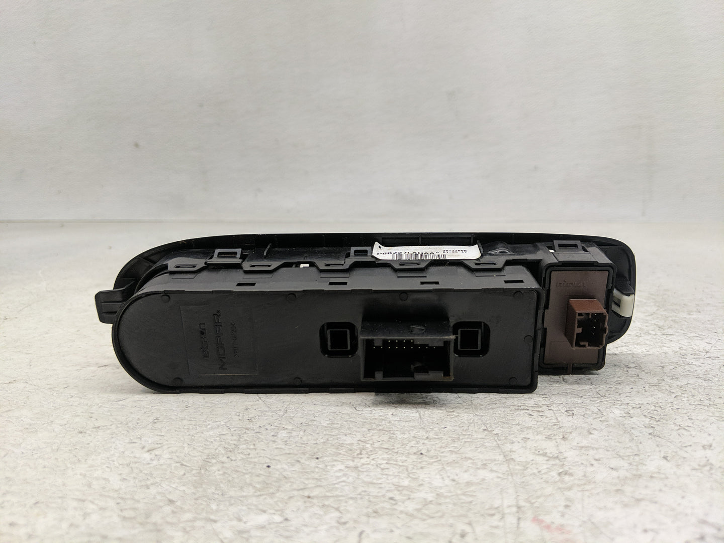 2018 Jeep Compass Master Power Window Switch Replacement Driver Side Left P/N:P6BZ27LXHAA 30171088 Fits OEM Used Auto Parts 