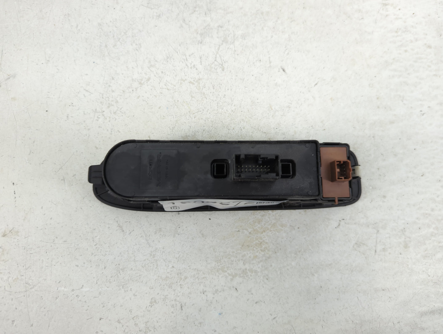 2018 Jeep Compass Master Power Window Switch Replacement Driver Side Left P/N:P6BZ27LXHAA 30171088 Fits OEM Used Auto Parts 