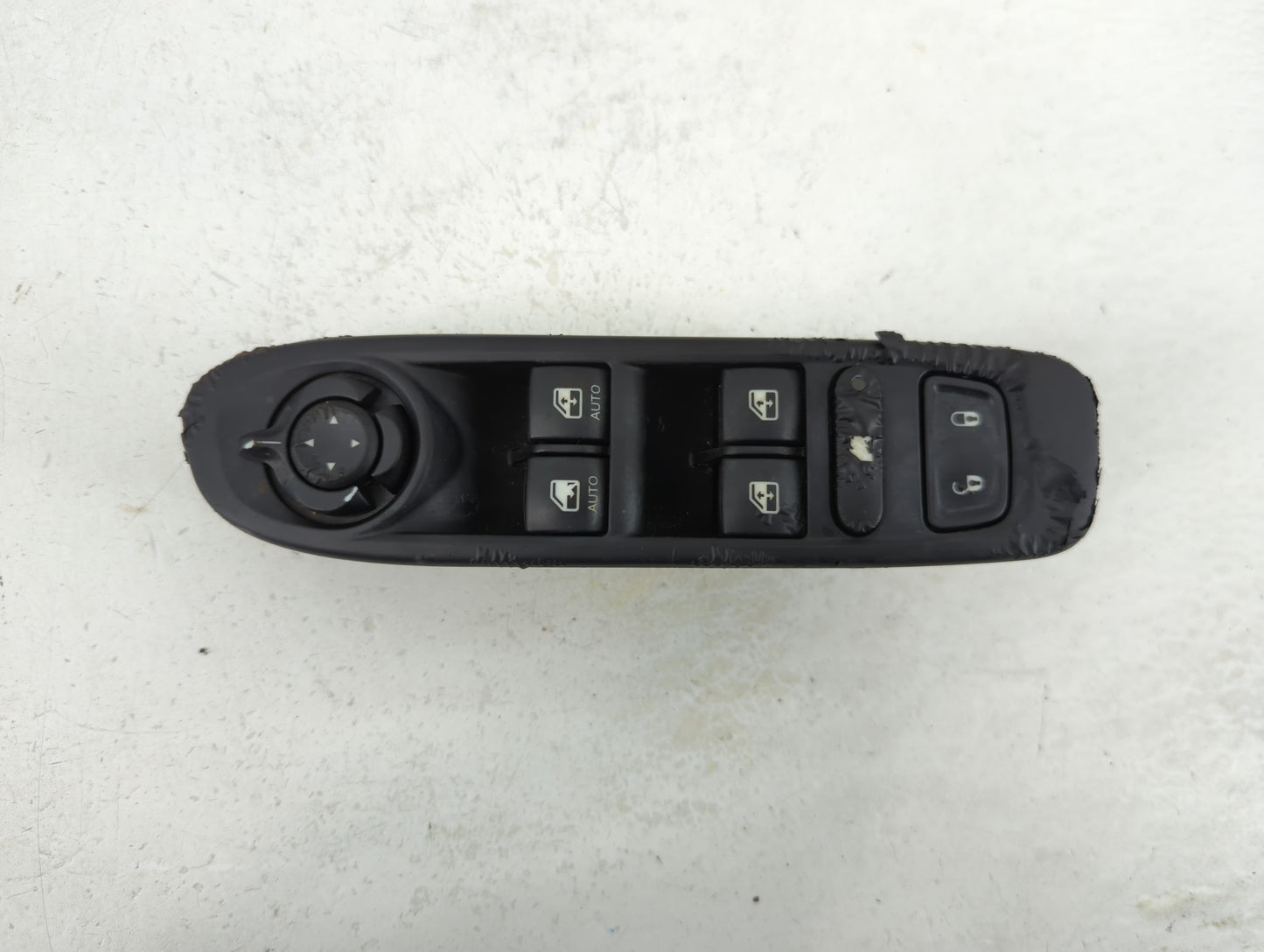 2018 Jeep Compass Master Power Window Switch Replacement Driver Side Left P/N:30171088 P6BZ27LXHAA Fits OEM Used Auto Parts 
