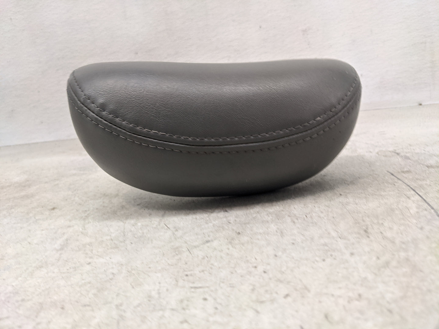2018 Jeep Compass Headrest Head Rest Front Driver Passenger Seat Black - Oemusedautoparts1.com