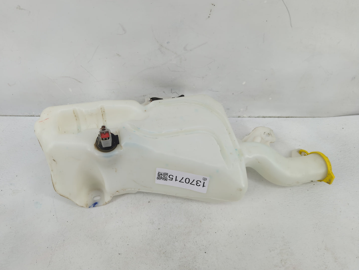 2018 Jeep Compass Windshield Washer Fluid Reservoir Bottle Oem - Oemusedautoparts1.com