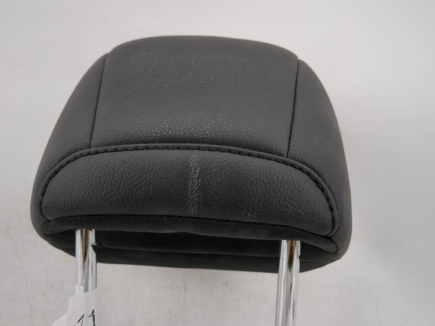 2018 Jeep Compass Headrest Head Rest Front Driver Passenger Seat Black - Oemusedautoparts1.com
