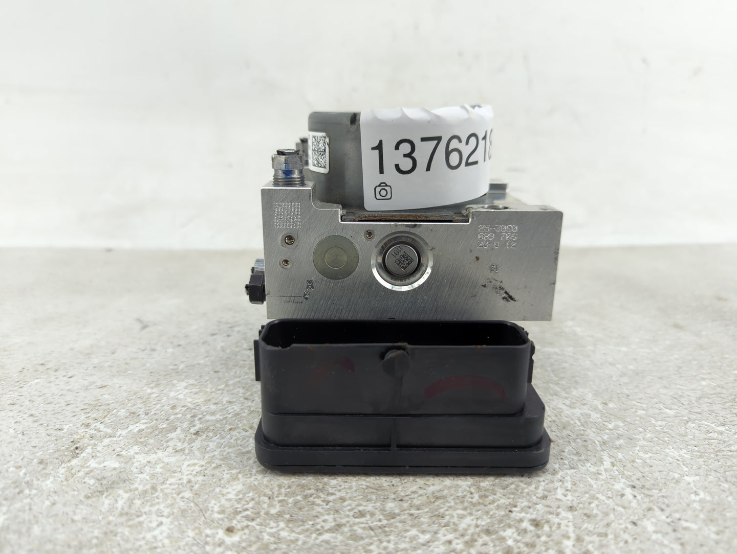 2018 Jeep Compass ABS Pump Control Module Replacement P/N:00534652730 P04726567AJ Fits OEM Used Auto Parts - Oemusedautopart
