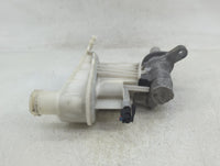 2018 Jeep Compass Brake Master Cylinder 1383152 - Oemusedautoparts1.com