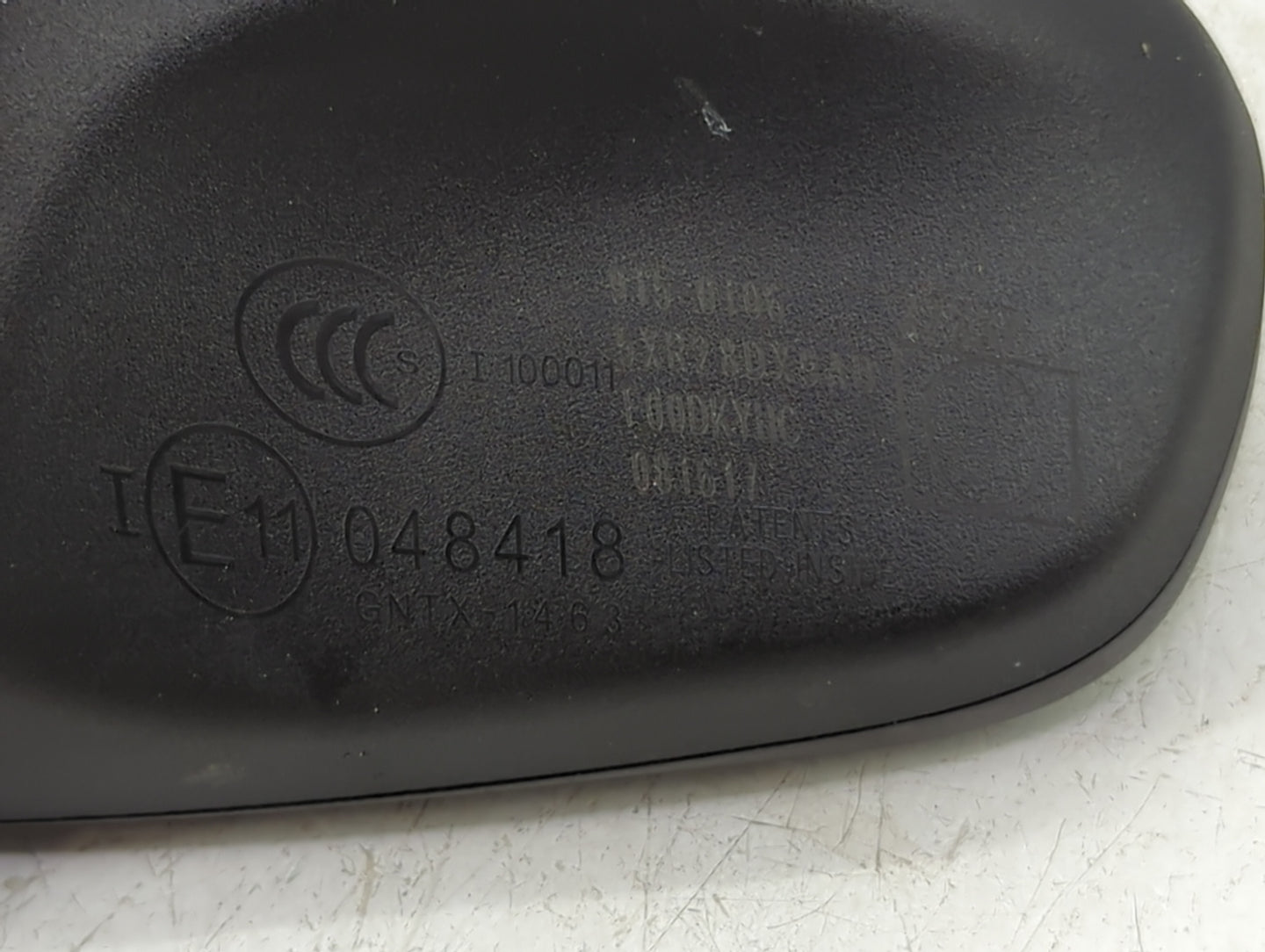 2018 Jeep Compass Interior Rear View Mirror Replacement OEM P/N:E11048418 5XR28DX9AD Fits OEM Used Auto Parts - Oemusedautop