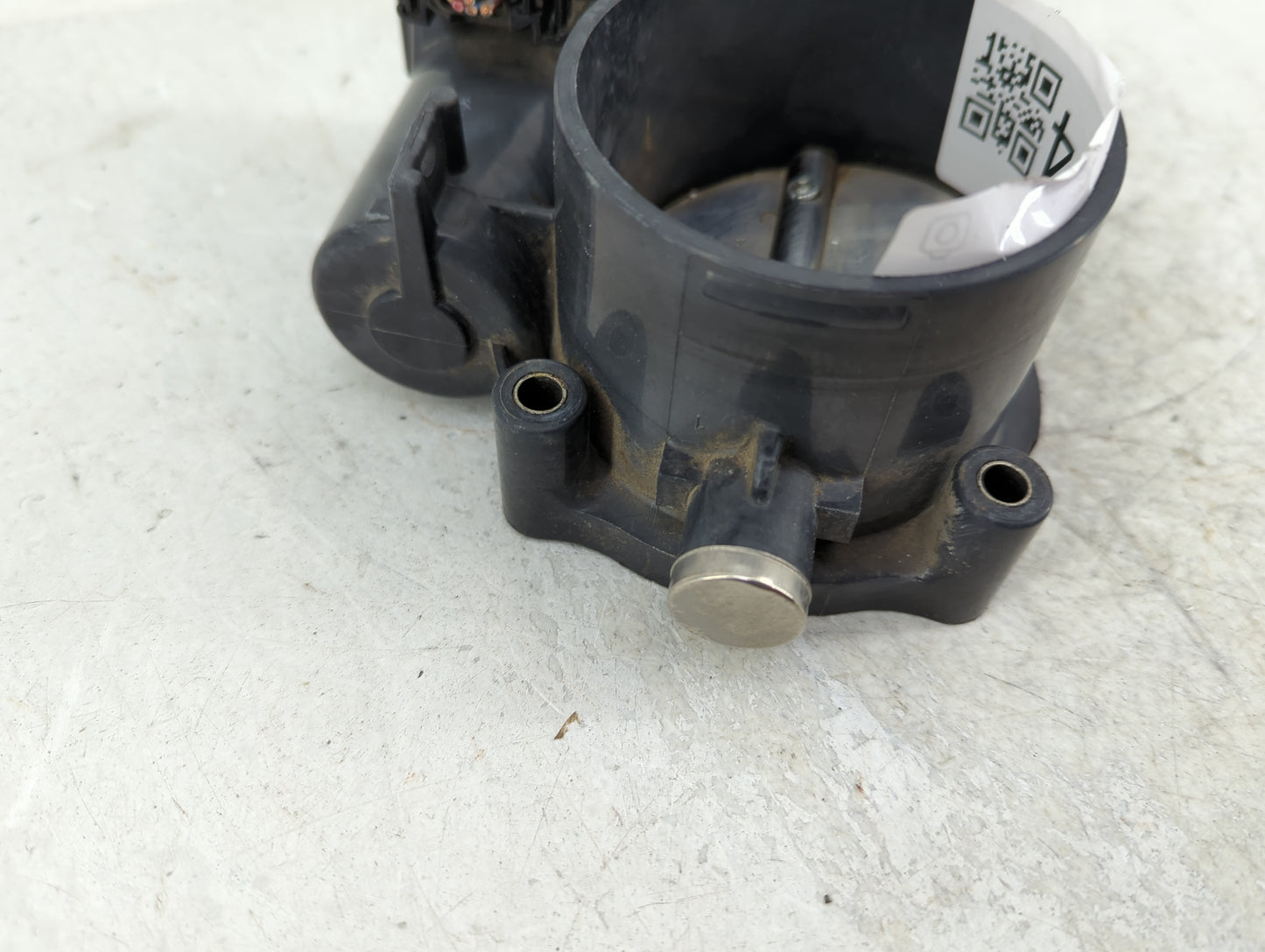 2017-2022 Jeep Compass Throttle Body P/N:53032837AB Fits Fits 2014 2015 2016 2017 2018 2019 2020 2021 2022 OEM Used Auto Par