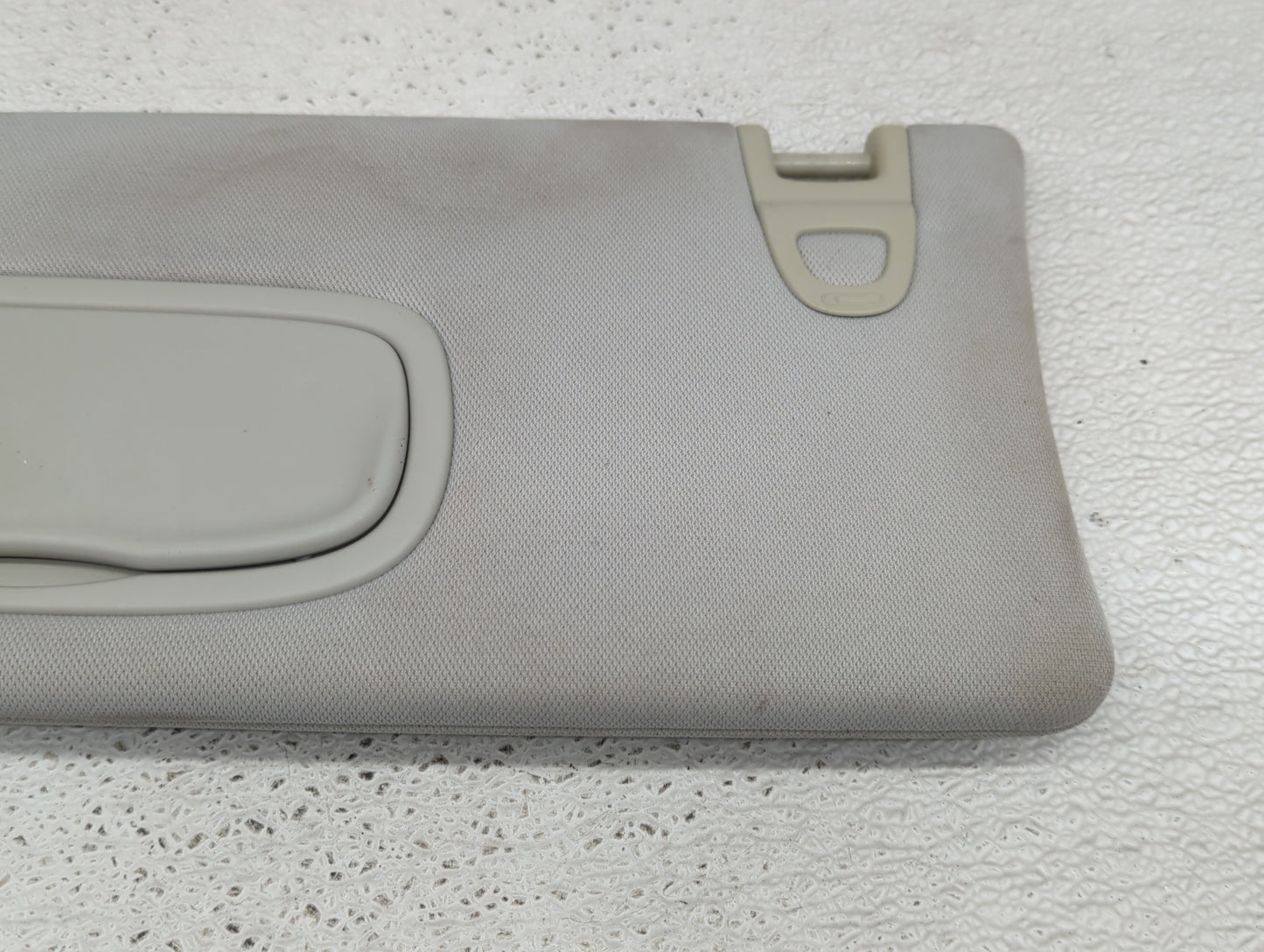 2018 Jeep Compass Sun Visor Shade Replacement Driver Left Mirror Fits OEM Used Auto Parts - Oemusedautoparts1.com