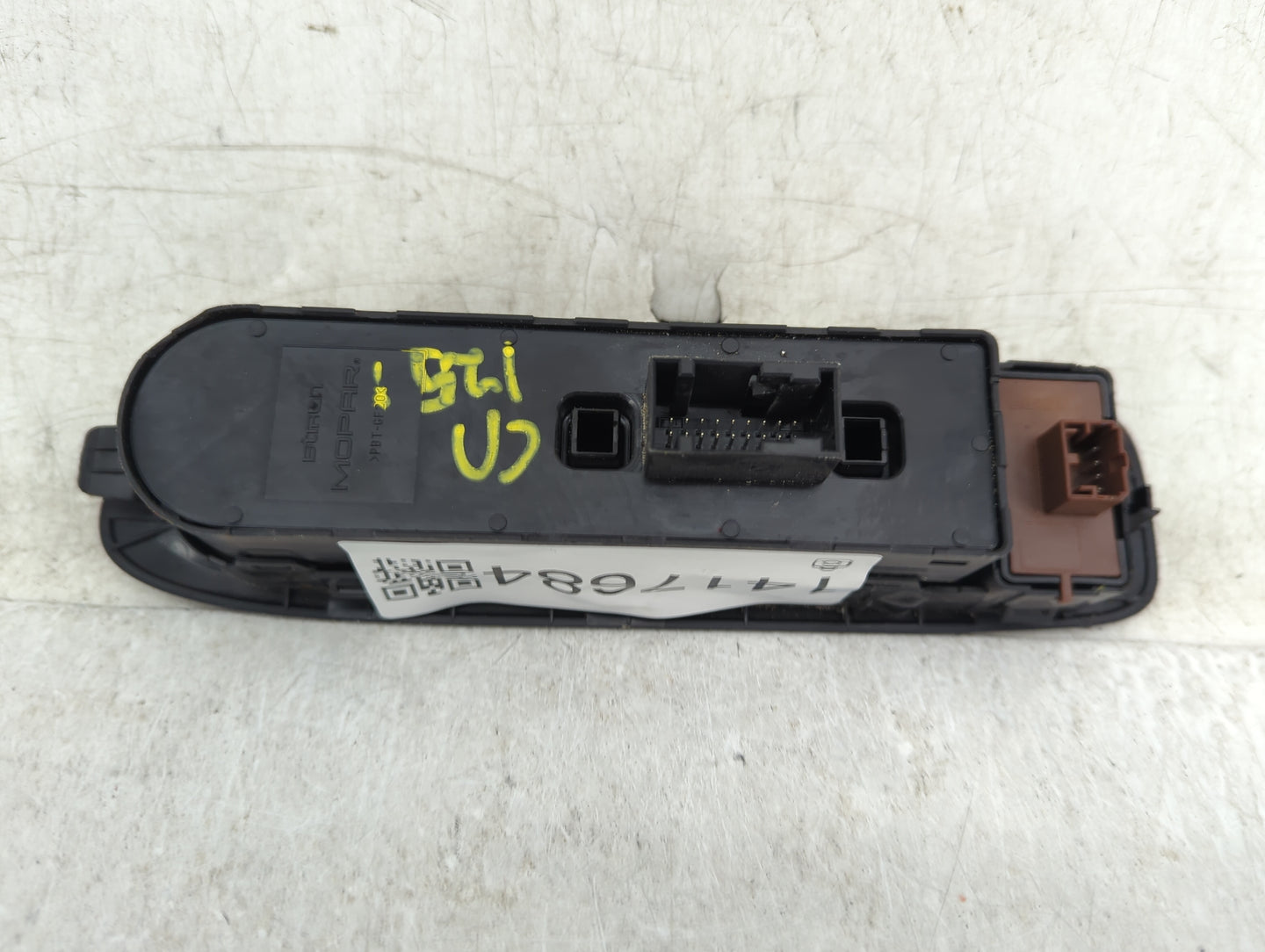 2018 Jeep Compass Master Power Window Switch Replacement Driver Side Left P/N:P6BZ27LXHAA Fits OEM Used Auto Parts - Oemused