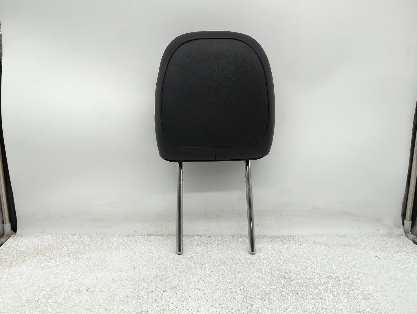2018 Jeep Compass Headrest Head Rest Front Driver Passenger Seat Fits OEM Used Auto Parts - Oemusedautoparts1.com