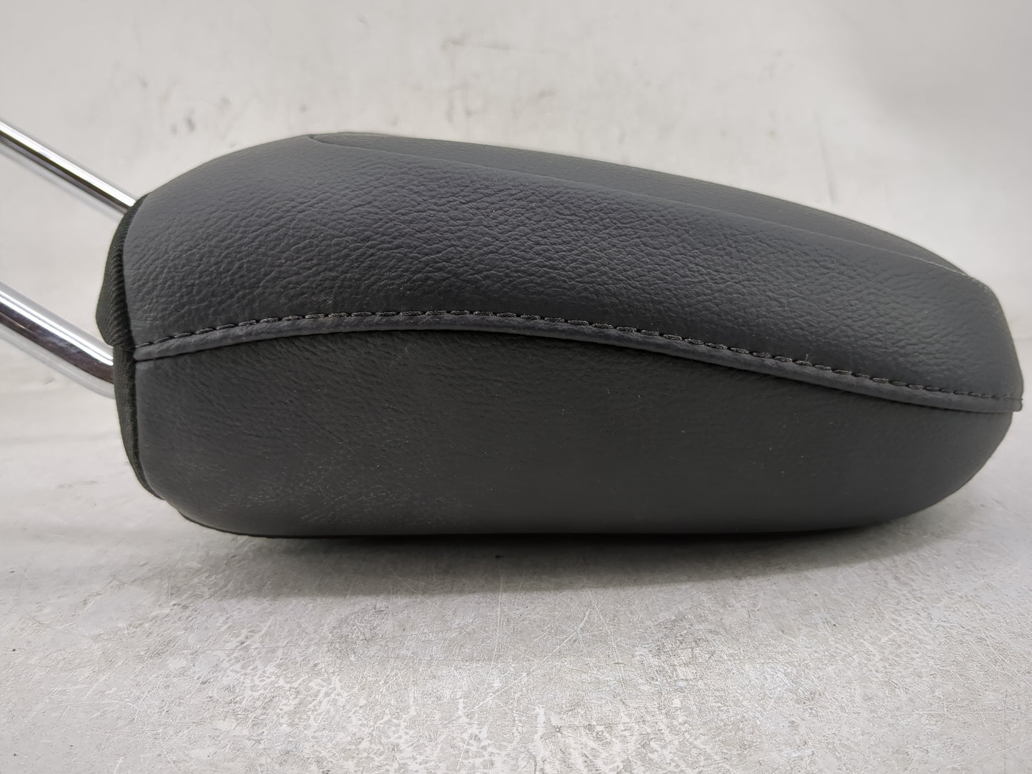2018 Jeep Compass Headrest Head Rest Front Driver Passenger Seat Fits OEM Used Auto Parts - Oemusedautoparts1.com