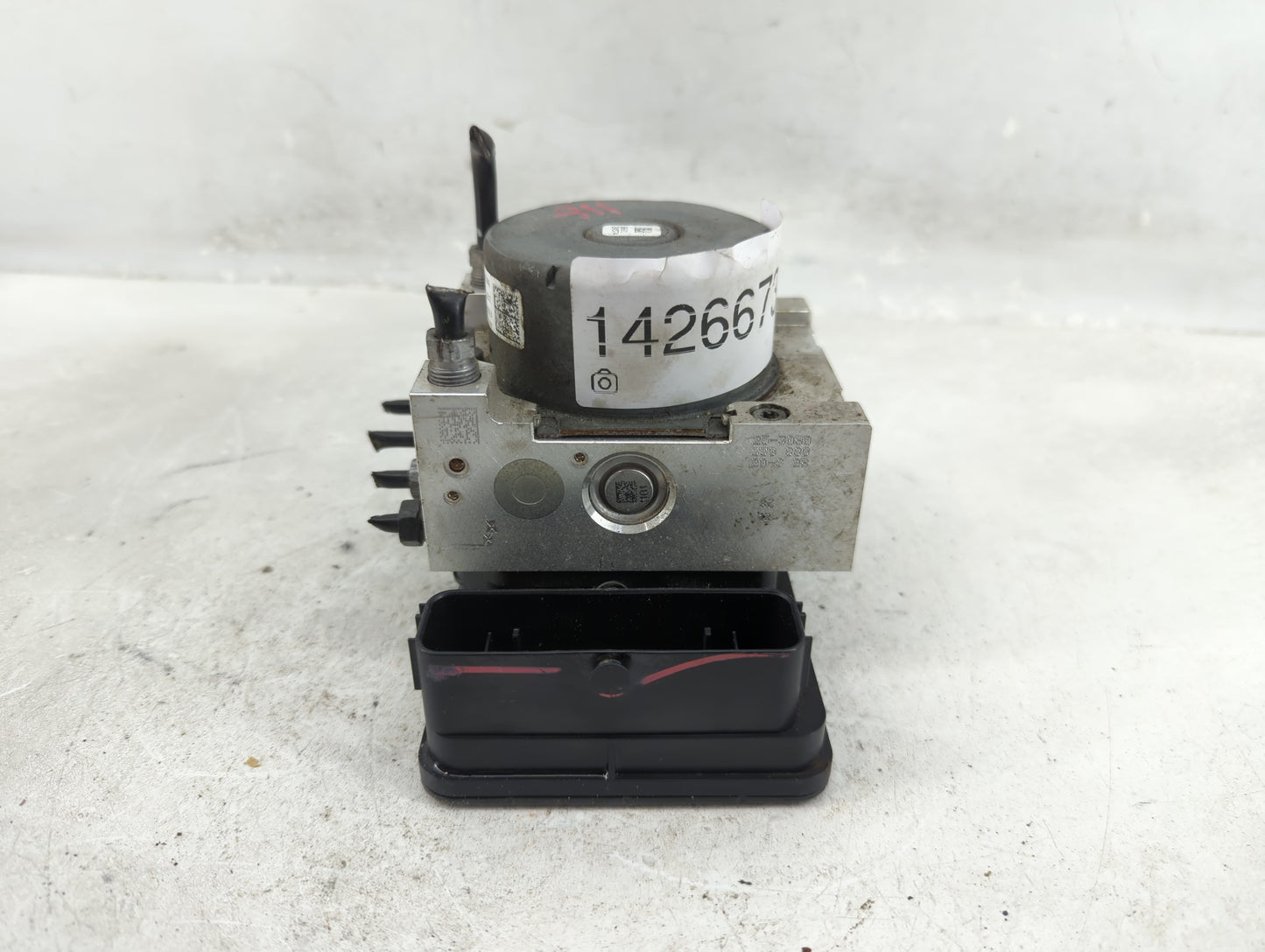 2018 Jeep Compass ABS Pump Control Module Replacement Fits OEM Used Auto Parts - Oemusedautoparts1.com