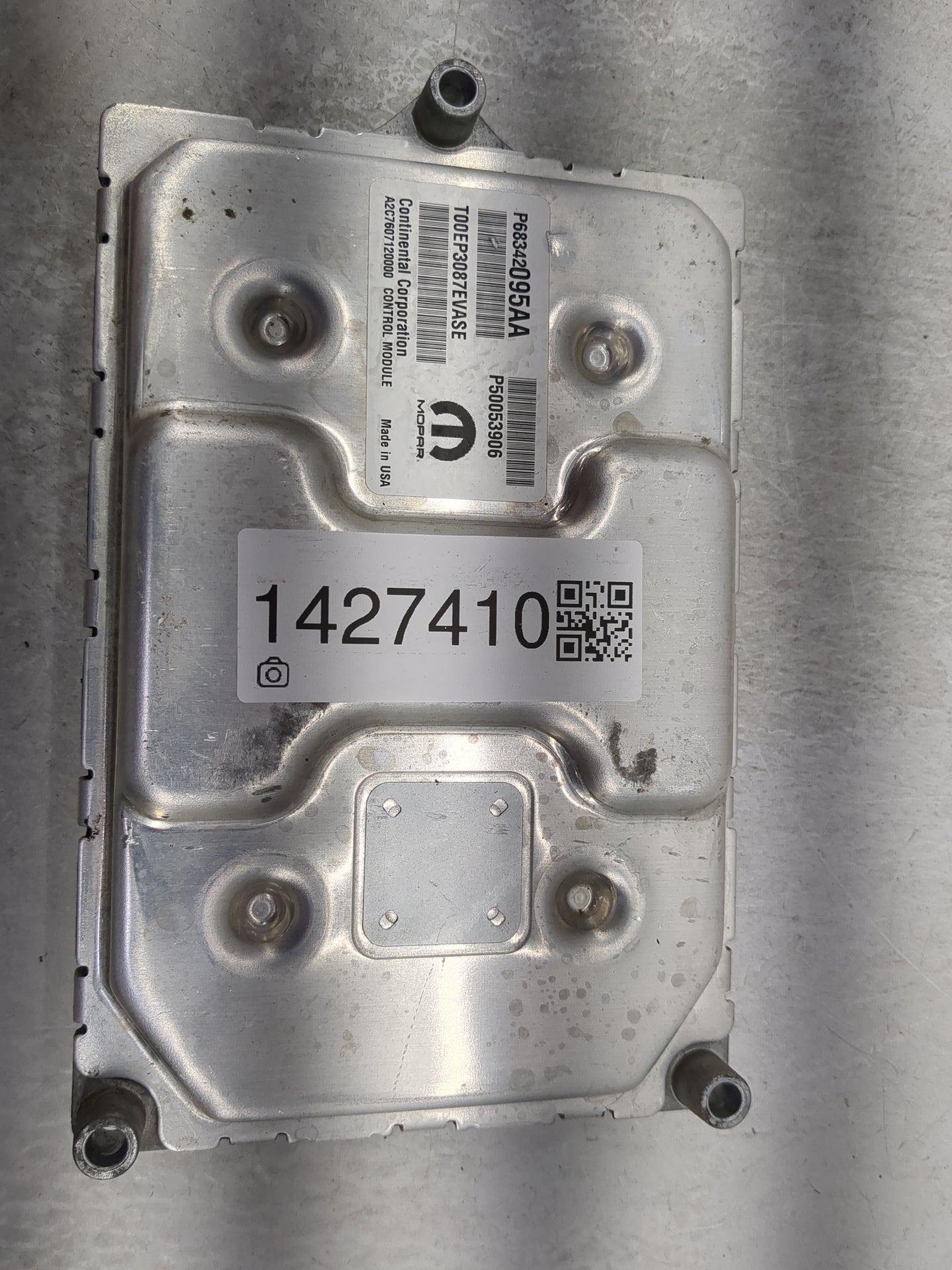 2018 Jeep Compass PCM Engine Control Computer ECU ECM PCU OEM P/N:P68342095AA Fits OEM Used Auto Parts - Oemusedautoparts1.c