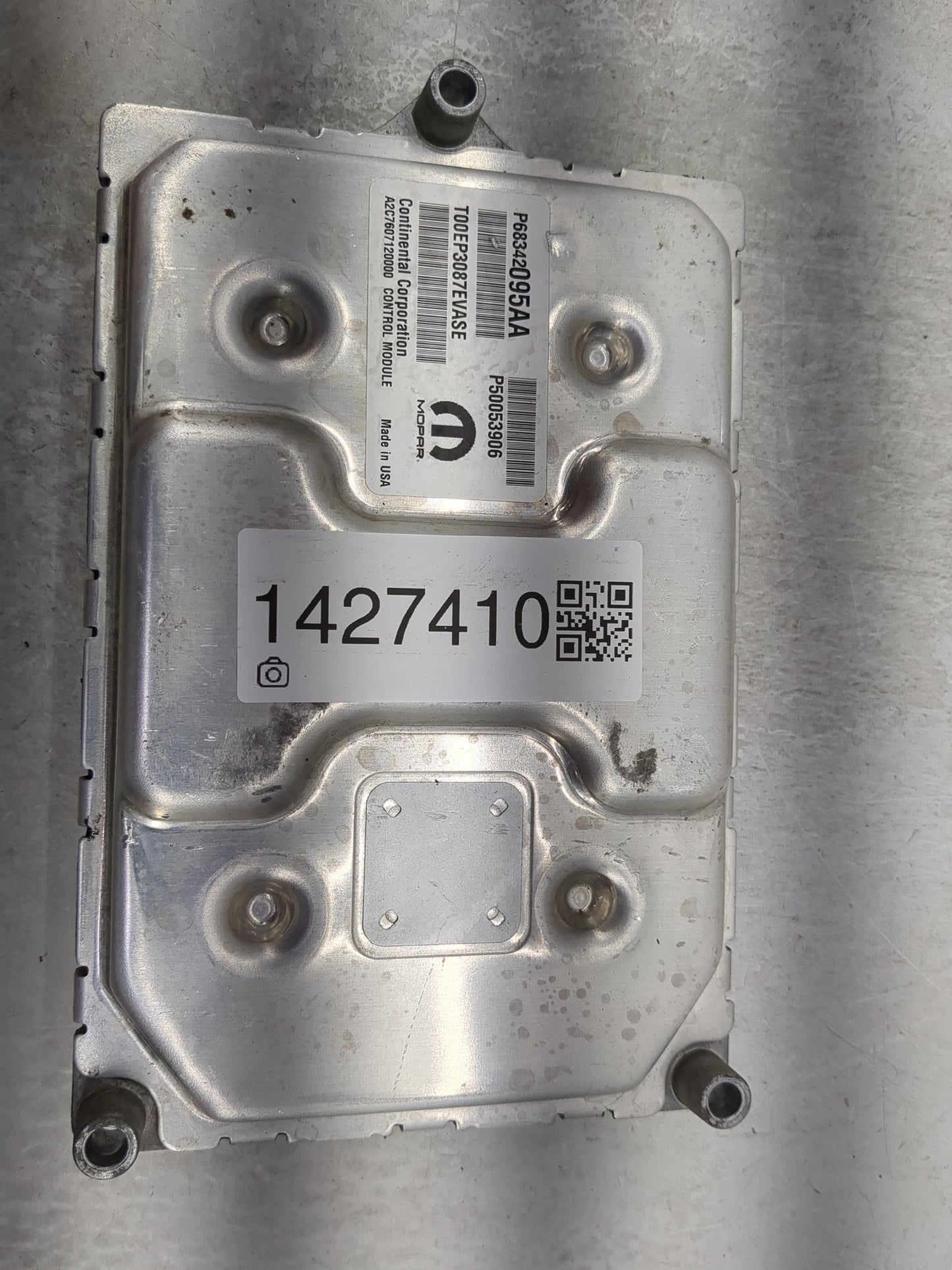 2018 Jeep Compass PCM Engine Control Computer ECU ECM PCU OEM P/N:P68342095AA Fits OEM Used Auto Parts - Oemusedautoparts1.c