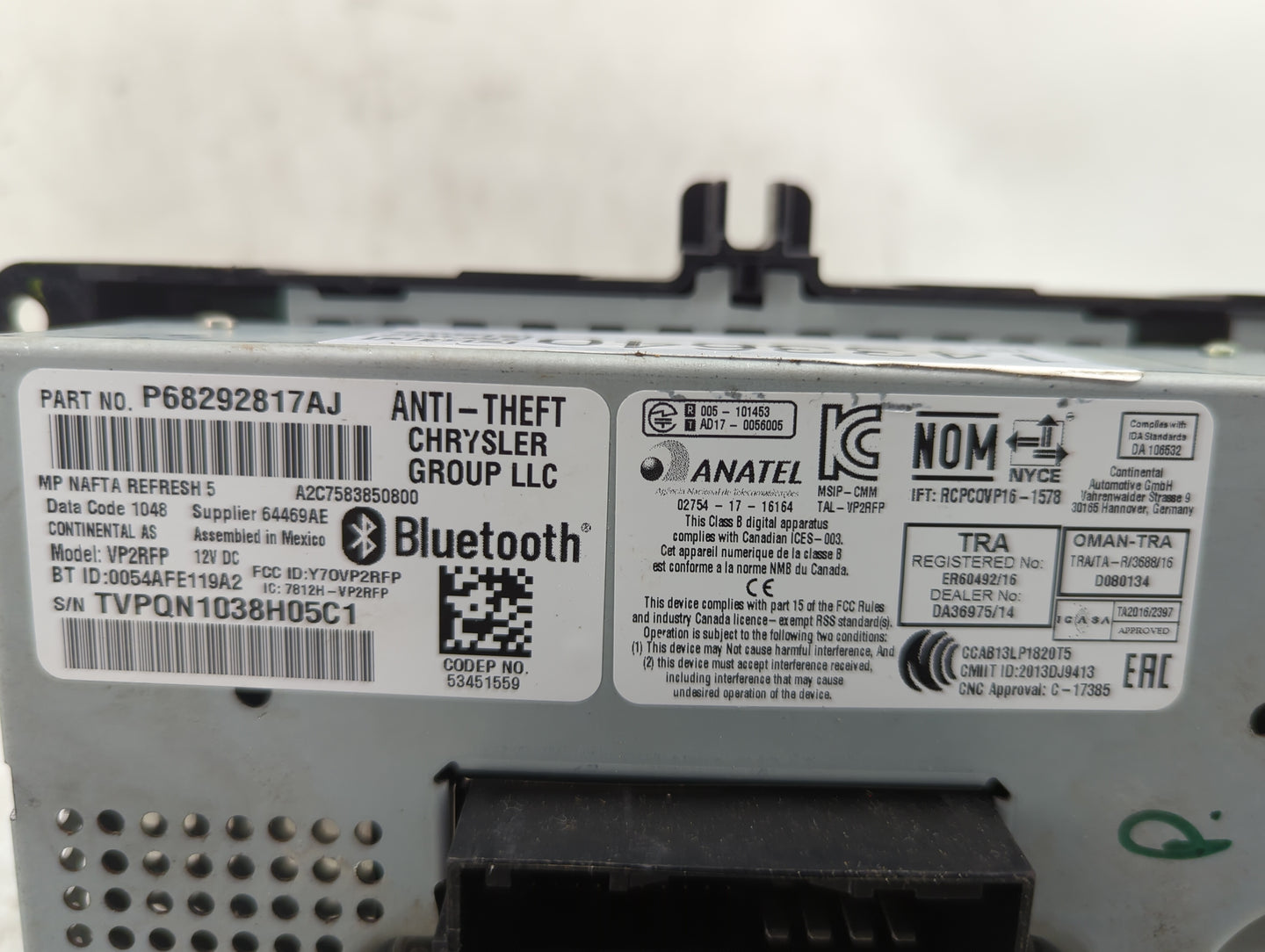 2018 Jeep Compass Radio AM FM Cd Player Receiver Replacement P/N:P68292817AJ A2C7583850800, VP2RFP, Y7OVP2RFP, 7812H-VP2RFP 