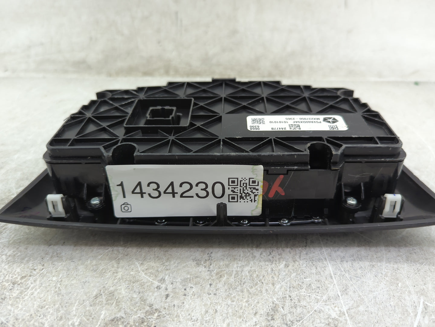 2018 Jeep Compass Climate Control Module Temperature AC/Heater Replacement P/N:P5VA60DX9AF MX237050-2365 Fits OEM Used Auto 