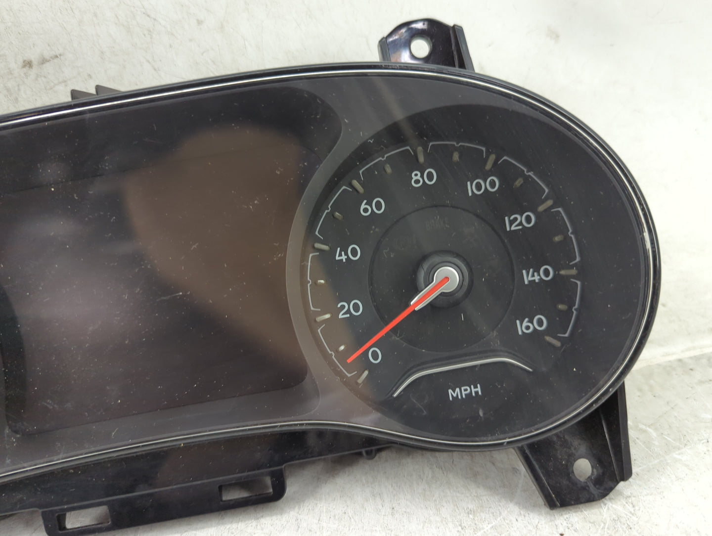 2018 Jeep Compass Instrument Cluster Speedometer Gauges P/N:6QR57DX9AB 53246859, 03018890118 Fits OEM Used Auto Parts - Oemu