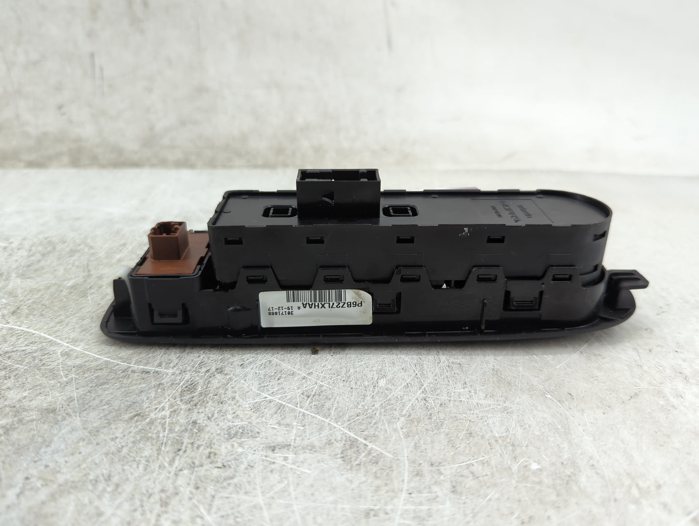 2018 Jeep Compass Master Power Window Switch Replacement Driver Side Left P/N:P68Z27LXHAA 30171088 Fits OEM Used Auto Parts 