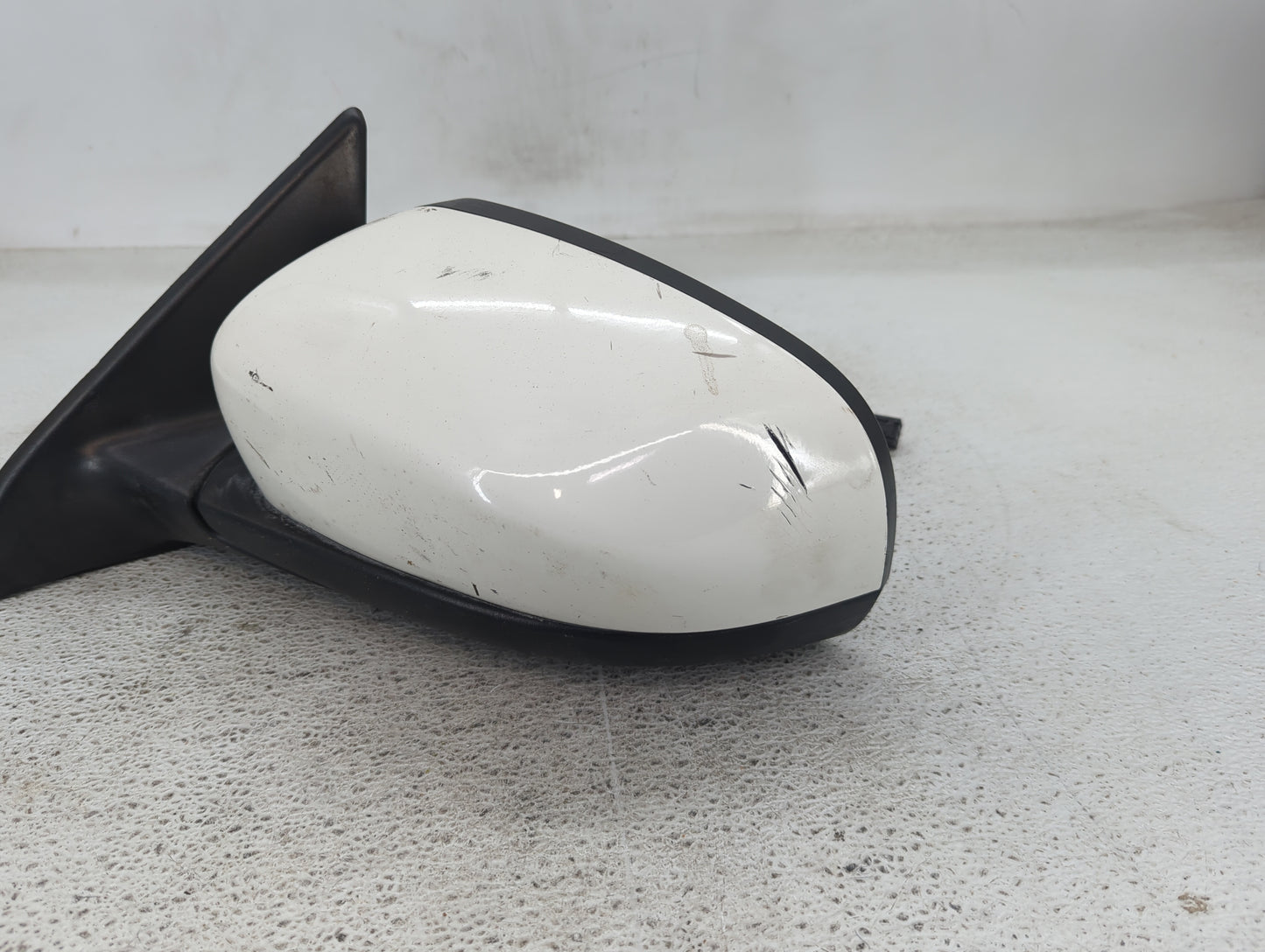 2018 Jeep Compass Driver Side View Mirror - Left Door Mirror OEM Used - Oemusedautoparts1.com