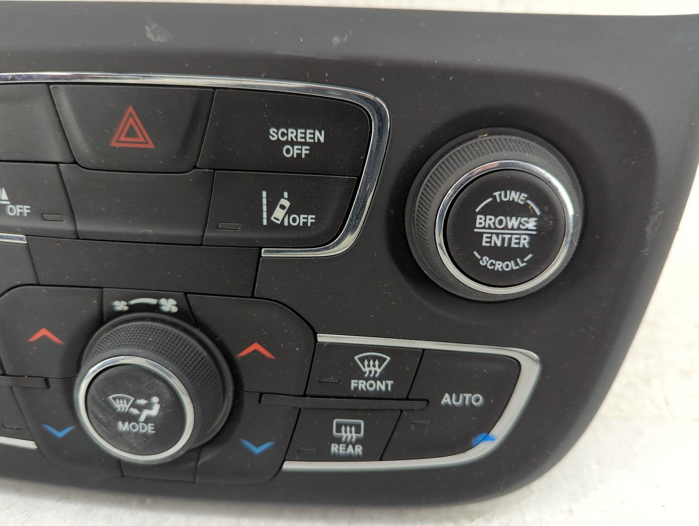 2018 Jeep Compass Climate Control Module Temperature AC/Heater Replacement P/N:P5VA60DX9AD Fits OEM Used Auto Parts - Oemuse
