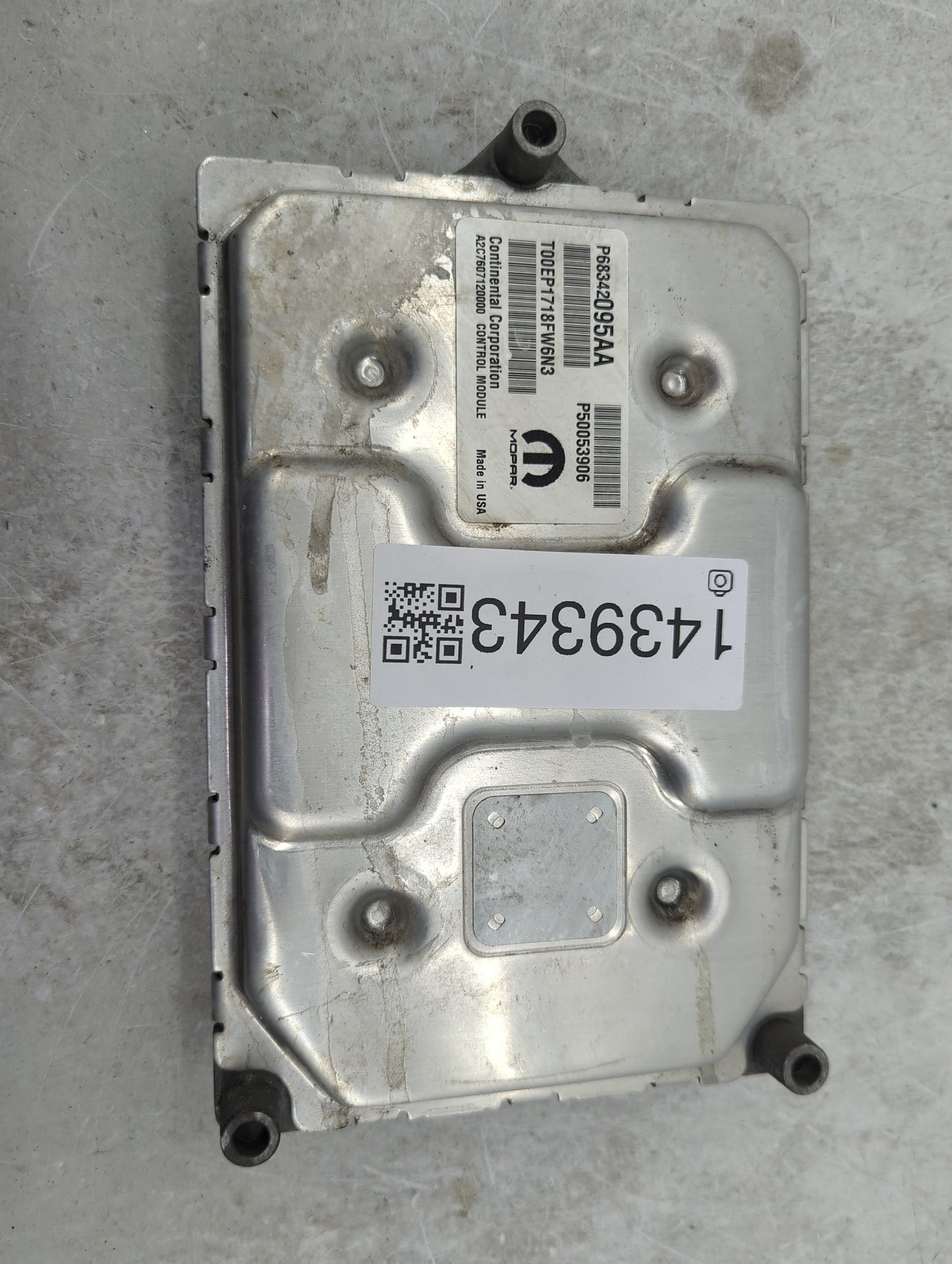 2018 Jeep Compass PCM Engine Control Computer ECU ECM PCU OEM P/N:P68377455AD P68342095AA, P50053906, A2C7607120000 Fits OEM