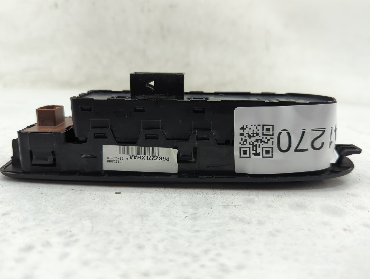 2018 Jeep Compass Master Power Window Switch Replacement Driver Side Left P/N:P6BZ27LXHAA 30171088 Fits OEM Used Auto Parts 