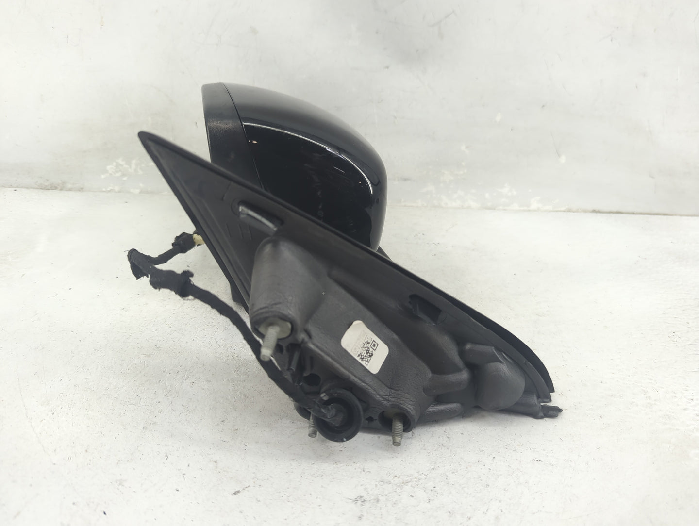 2018 Jeep Compass Driver Side View Mirror - Left Door Mirror OEM Used - Oemusedautoparts1.com