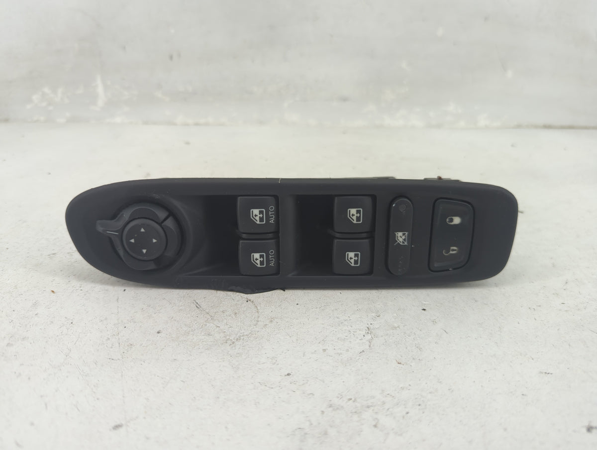 2017-2018 Jeep Compass Master Power Window Switch Replacement Driver Side Left P/N:6BZ27LXHAA 30171088 Fits Fits 2017 2018 O