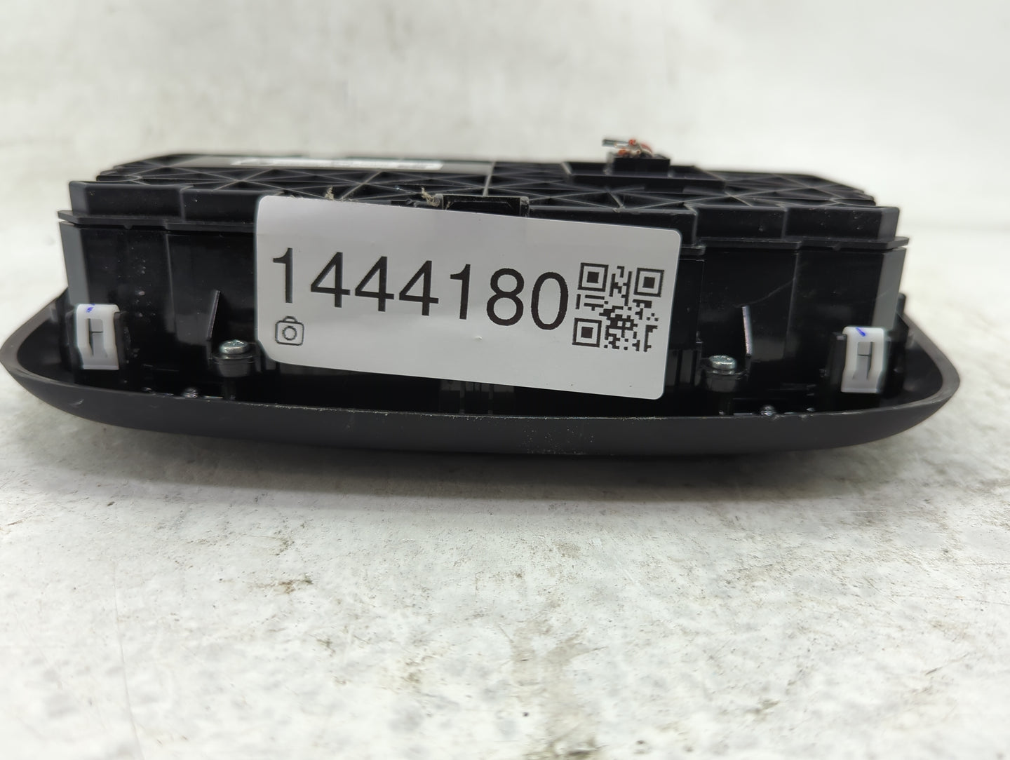2018 Jeep Compass Climate Control Module Temperature AC/Heater Replacement P/N:P5VA58DX9AF MX237050-2345 Fits OEM Used Auto 