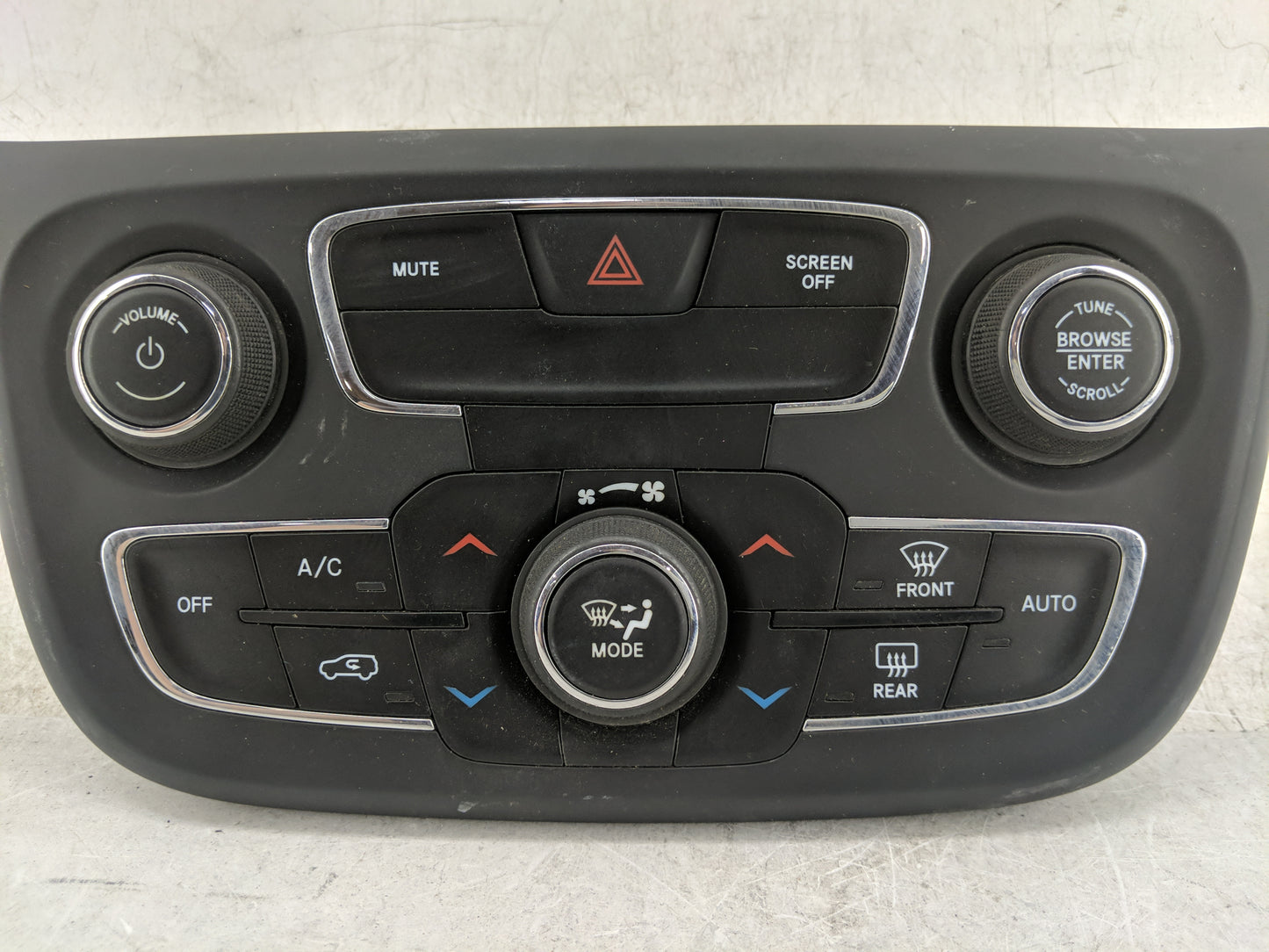 2018 Jeep Compass Climate Control Module Temperature AC/Heater Replacement P/N:P5VA58DX9AF MX237050-2345 Fits OEM Used Auto 