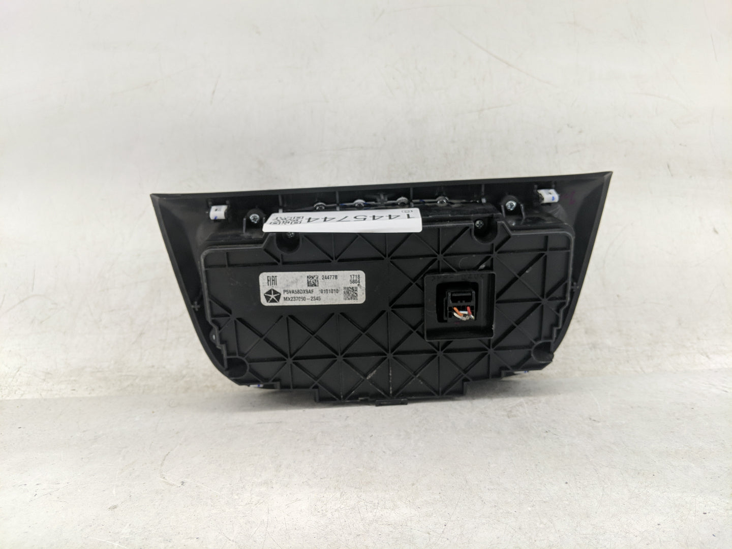 2018 Jeep Compass Climate Control Module Temperature AC/Heater Replacement P/N:P5VA58DX9AF MX237050-2345 Fits OEM Used Auto 
