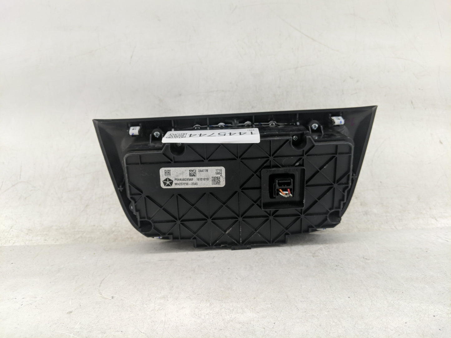 2018 Jeep Compass Climate Control Module Temperature AC/Heater Replacement P/N:P5VA58DX9AF MX237050-2345 Fits OEM Used Auto 