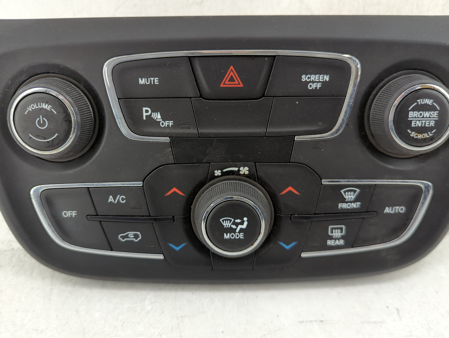 2018 Jeep Compass Climate Control Module Temperature AC/Heater Replacement P/N:P5VA59DX9AD MX237050-2350 Fits OEM Used Auto 