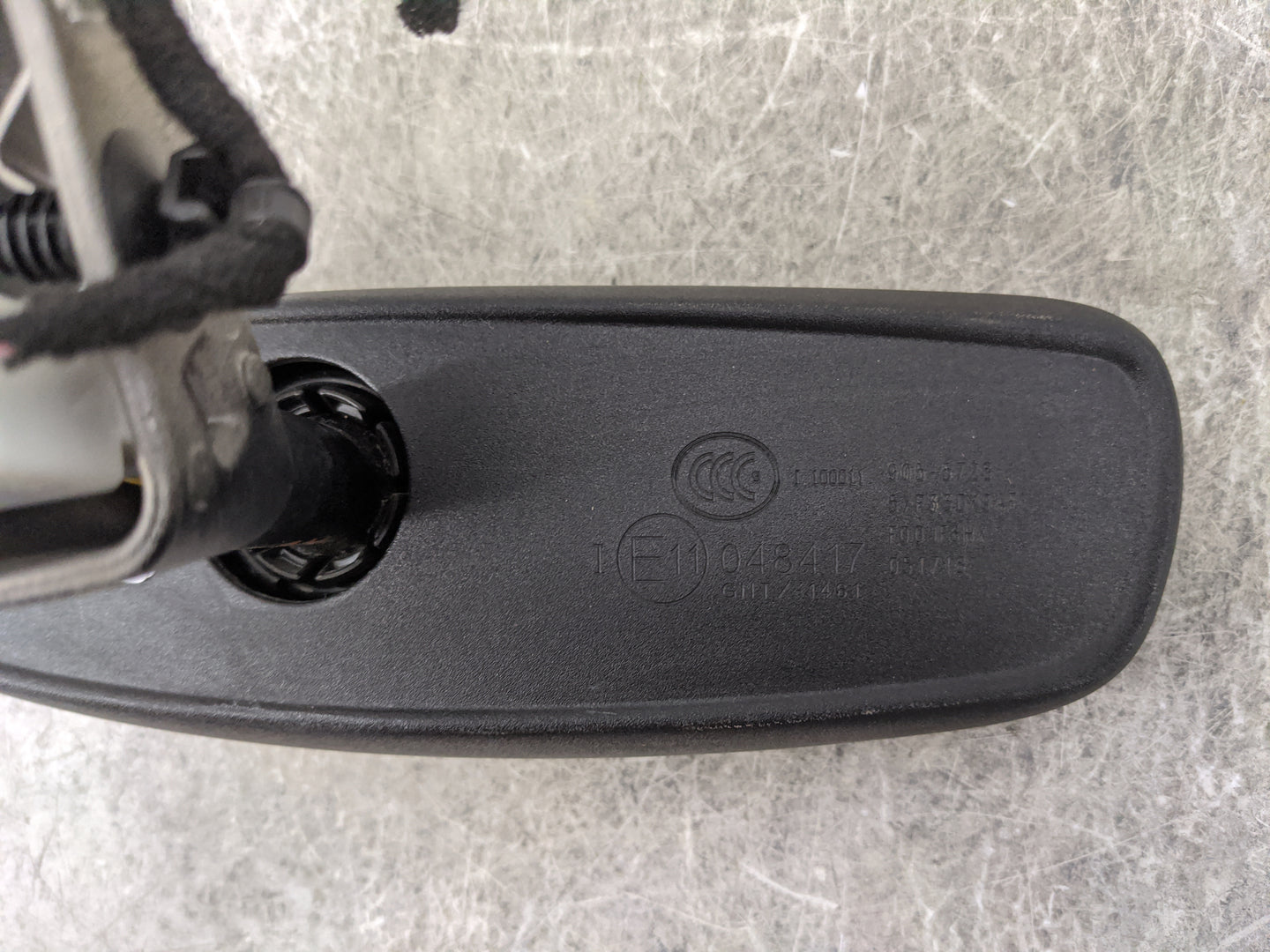 2018 Jeep Compass Interior Rear View Mirror Replacement OEM P/N:048417 GNTX-1461, 905-5728 Fits OEM Used Auto Parts - Oemuse
